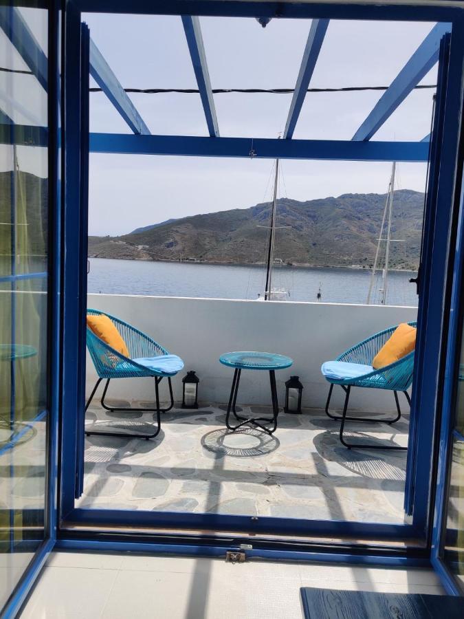 Blue Sky Aparts Livadia  Esterno foto