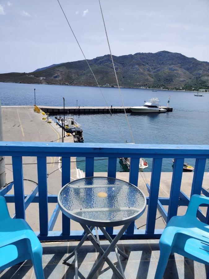 Blue Sky Aparts Livadia  Esterno foto